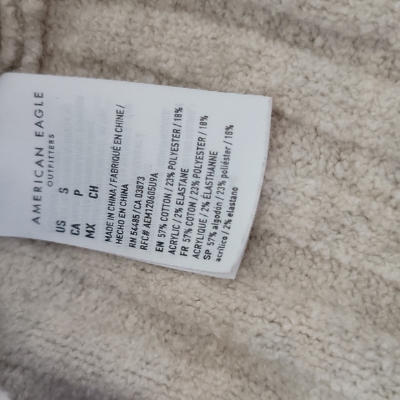 American Eagle crop top Sweater - Picture 5 of 5